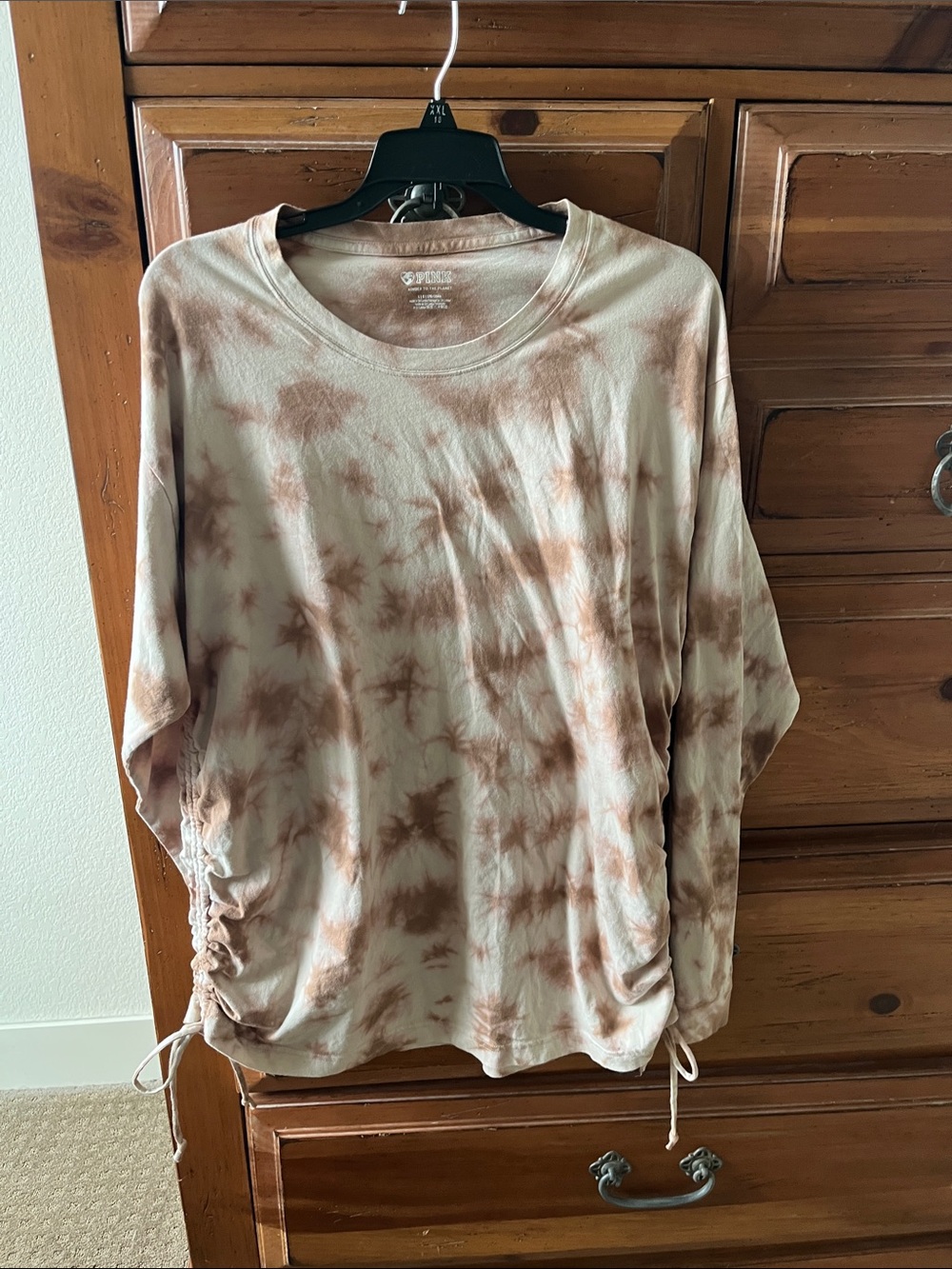 PINK Tie-Dye Long Sleeve Top in Light Brown - Casual Side-Ruched Tee NWOT